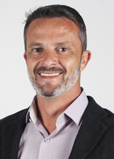 Retrato de GUSTAVO LUCENA