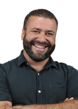 Retrato de DENIS COVAS