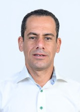 Retrato de FERNANDO BOMFIM