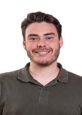 Retrato de MATHEUS GIANELLO
