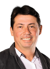 Retrato de CAL NOGAROTO