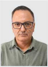 Retrato de ZÉ ROQUE DA FARMÁCIA