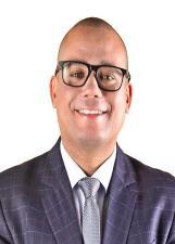 Retrato de MICHEL VIANA