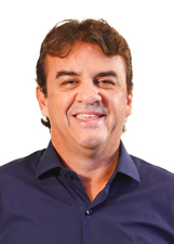 Retrato de REGINALDO DOS SANTOS
