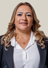 Retrato de SIMONE CRUZ