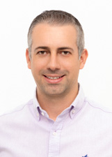 Retrato de FERNANDO CAPATO
