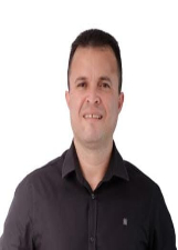 Retrato de ROGÉRIO BORGES
