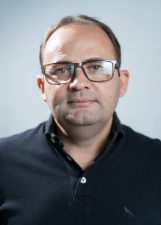 Retrato de LU ASSISTENTE SOCIAL