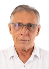 Retrato de NENÃO VALÁRIO