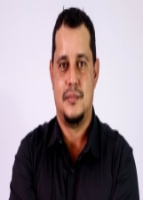 Retrato de RENATO BATISTA
