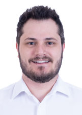 Retrato de LÉO FOLIM