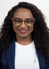 Retrato de TÂNIA BUENO