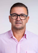 Retrato de OSMAIR BUQUE