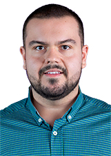 Retrato de DOUGLAS OLIVEIRA