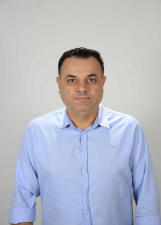 Retrato de ÉLCIO ARRUDA