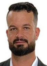 Retrato de RAY TEIXEIRA