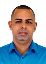 Retrato de WAGUINHO DA SANTA LUZIA