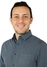 Retrato de MAURICIO BERTOLA