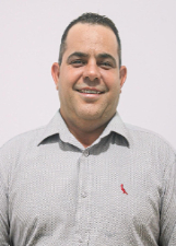 Retrato de BAIXINHO BRIQUEZI