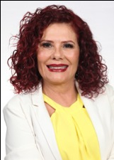 Retrato de ANGELA VERMELHO