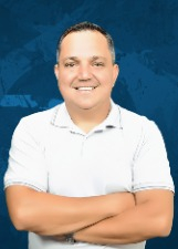 Retrato de LUIZ PARAKI