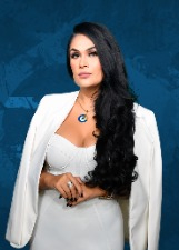 Retrato de ALINE LUCHETTA
