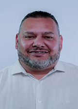 Retrato de WALMIR CHAVEIRO