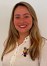 Retrato de REGINA VERISSIMO