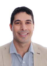 Retrato de ROGER SANTOS