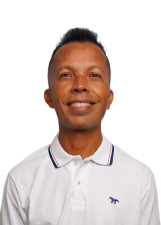 Retrato de FERNANDINHO CABELEIREIRO