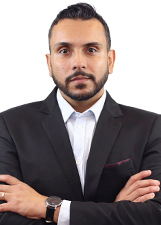 Retrato de LUIS HENRIQUE