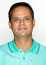 Retrato de ZÉ LEANDRO