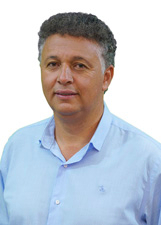 Retrato de NILTON SANTIAGO