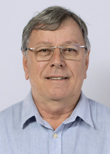 Retrato de CIDO FERRARI