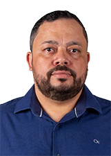 Retrato de EDILSON RIBEIRO