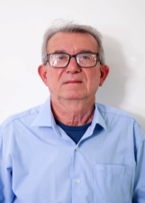Retrato de ROBERTO DO ESCRITÓRIO