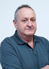 Retrato de CARLINHOS BOVIS