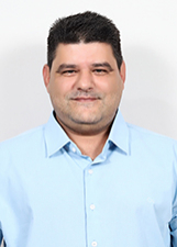 Retrato de HENRIQUE DA FARMACIA