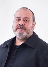 Retrato de FLÁVIO MENK