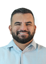 Retrato de REGINALDO FERREIRA