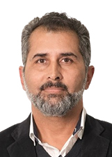 Retrato de ADIER PIRES