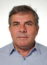 Retrato de REINALDO MILAN