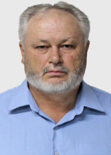 Retrato de LAU BELÃO