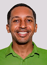 Retrato de ELLYSON SANTANA