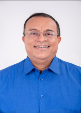 Retrato de CÉSAR RESENDE