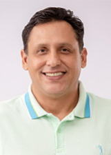Retrato de ROGÉRIO REZENDE