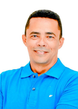 Retrato de ROBERTO QUEIROZ