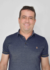 Retrato de UELITON CARLOS