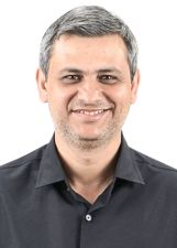 Retrato de PROFESSOR FLÁVIO ELIZIARIO