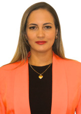 Retrato de DAIANA TAVARES